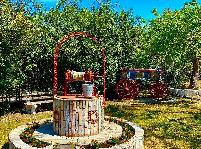 Villa Eirini's Art House