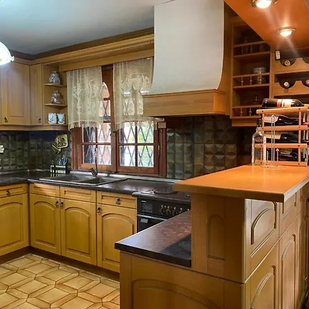 Eirini's Art House *