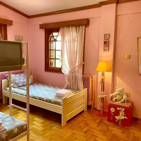 Eirini's Art House *