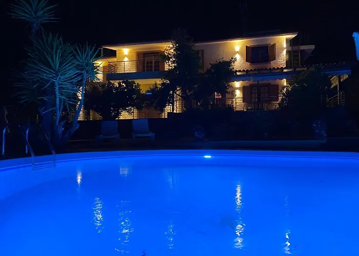 Eirini's Art House *