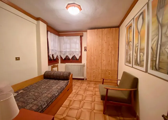 Eirini's Art House *