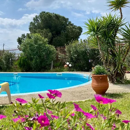 Willa Eirini's Art House *