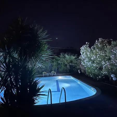 Eirini's Art House * Gerakini